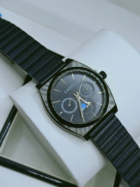 CA Signature Men's Watch Bold Look, Premium Build